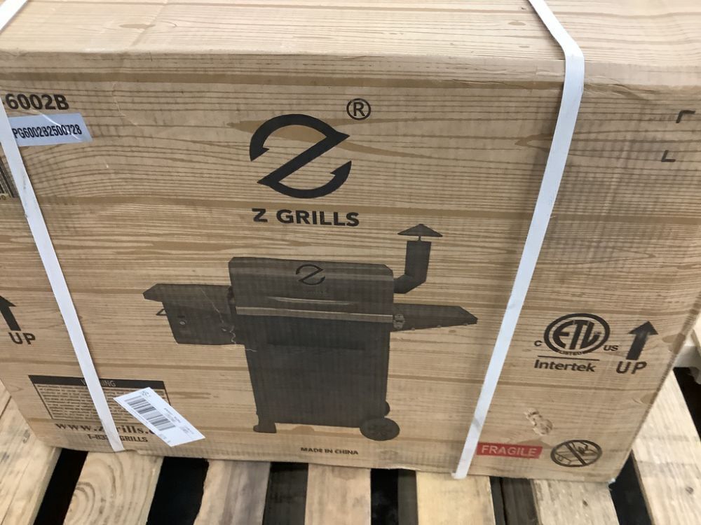 Z GRILLS 572 sq. in. Pellet Grill and Smoker in Bronze - Image 3 - Lot 13JF