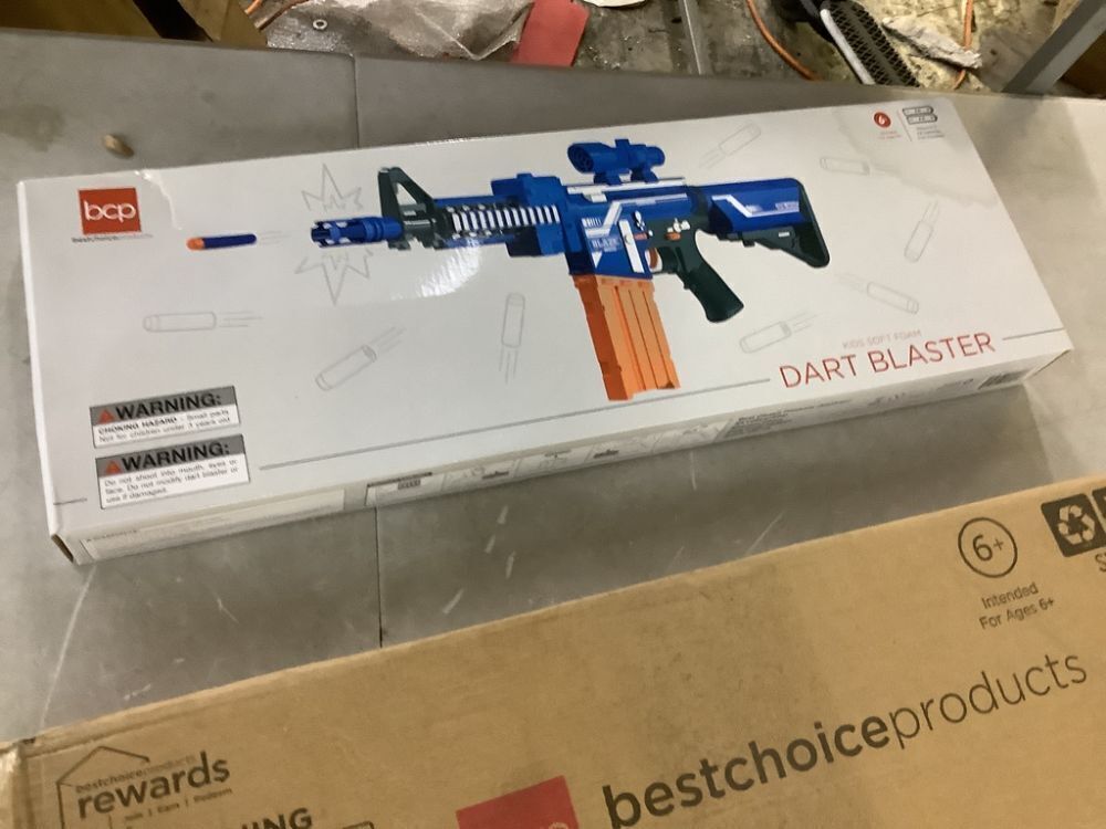 Kids Foam Dart Blaster w/ Load Cartridge, Sights, 20 Darts - Image 2 - Lot 248