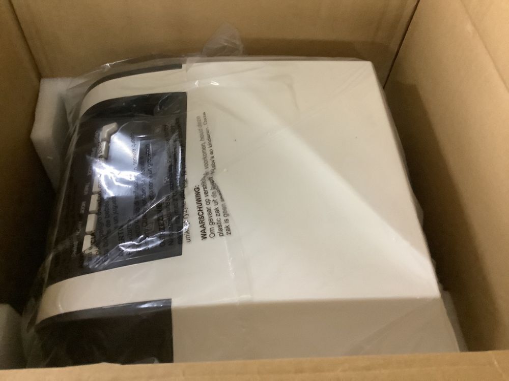 5000 BTU Evaporative Portable Cooler Fan with Remote Control - Image 4 - Lot 348JF