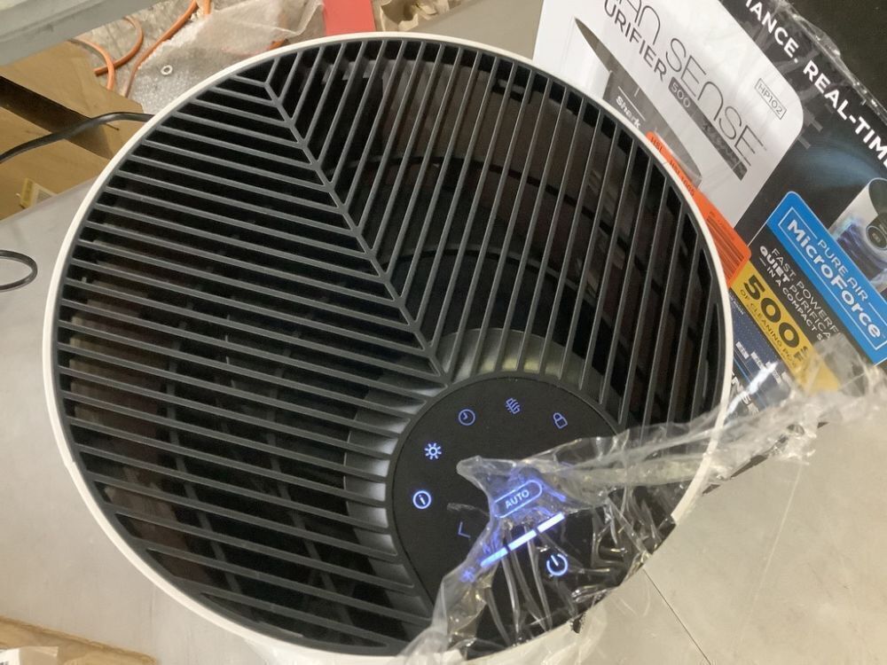 Shark True Console 500 sq. ft. HEPA Filter Air Purifier and Cleaner with Nanoseal, Cleansense IQ and Odor Lock - Image 5 - Lot 349JF