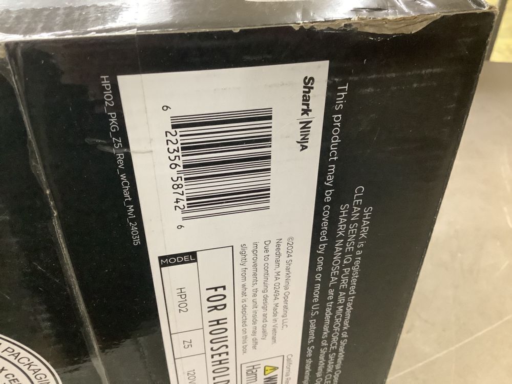 Shark True Console 500 sq. ft. HEPA Filter Air Purifier and Cleaner with Nanoseal, Cleansense IQ and Odor Lock - Image 7 - Lot 349JF