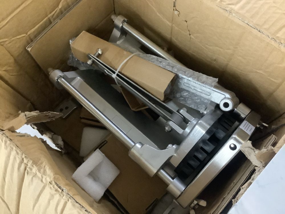 VEVOR Commercial Vegetable Slicer 1/4 in.+3/8 in.+1/2 in. - Image 3 - Lot 356JF