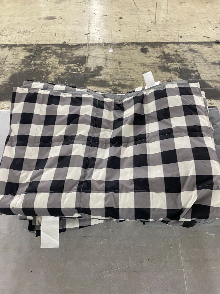 Lot of (6) Puredown Soft Feather Down Throw Blankets - Image 4 - Lot 383
