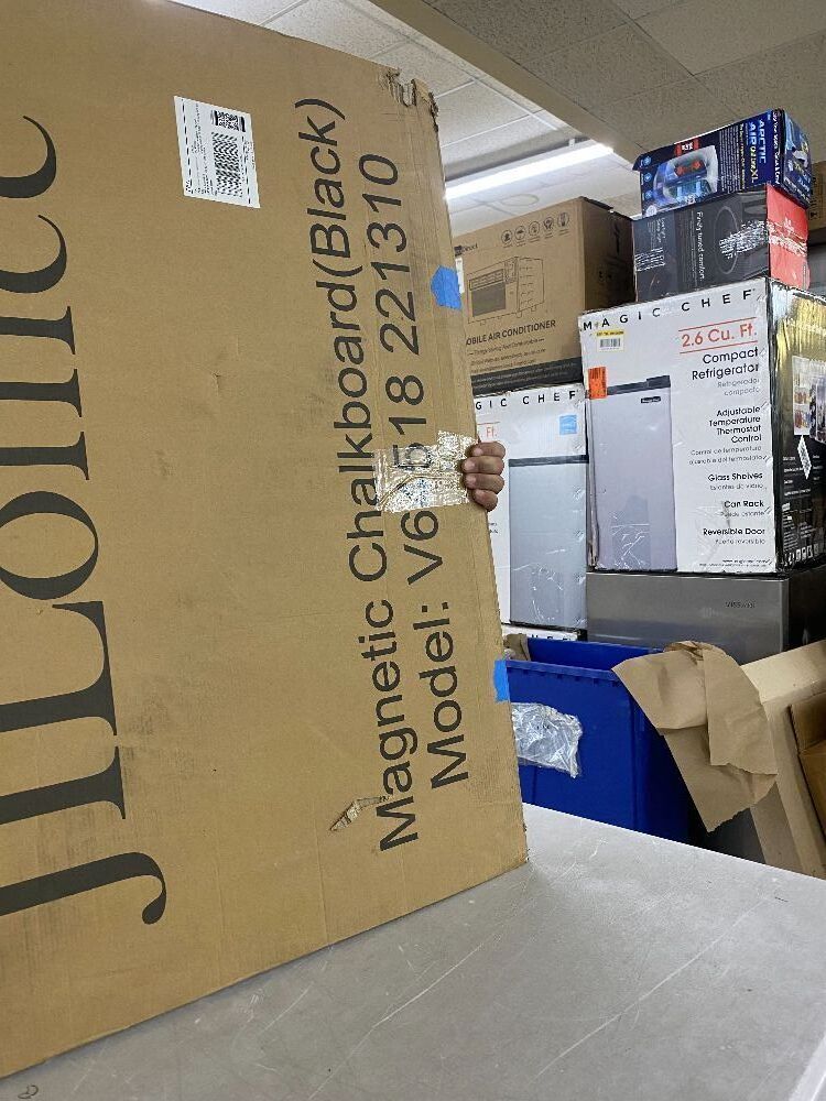 Magnetic Chalkboard 36" x 48" - Image 3 - Lot 387