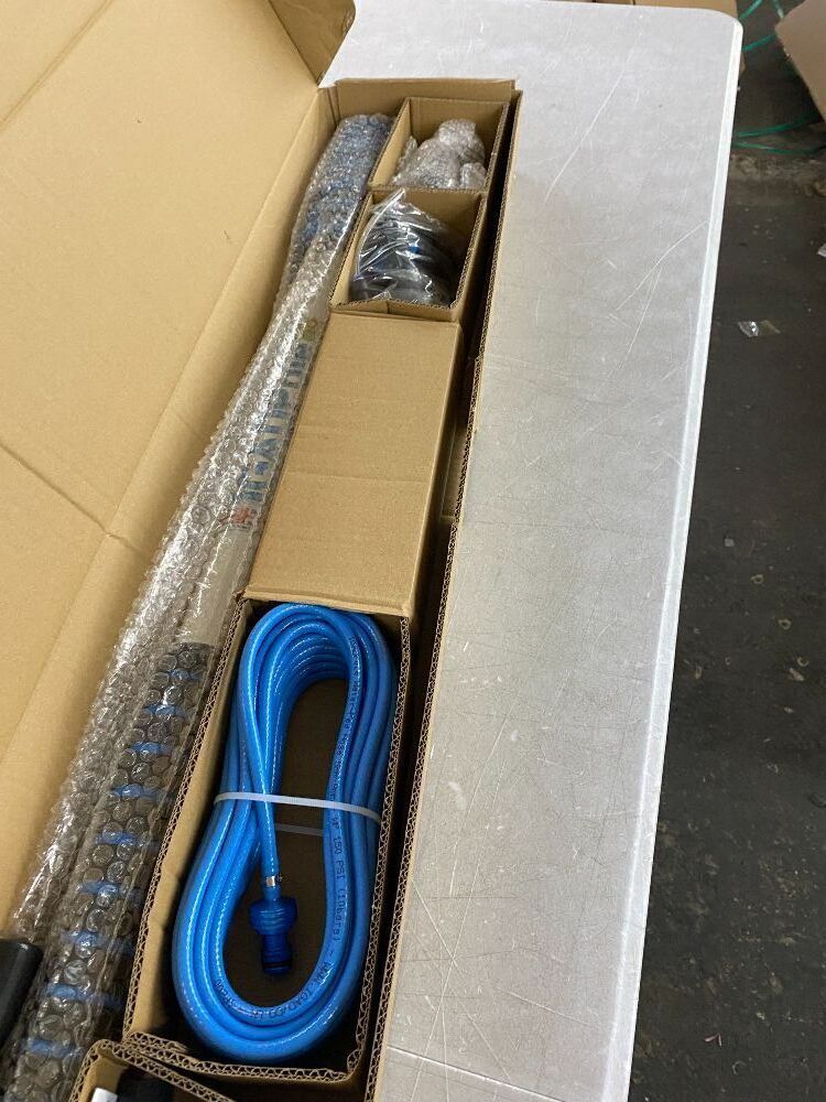 IGADPole Water Fed Brush Kit 30' - Image 4 - Lot 391