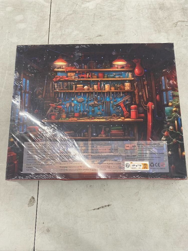 Screwdriver Set Advent Calendar - Image 3 - Lot 448