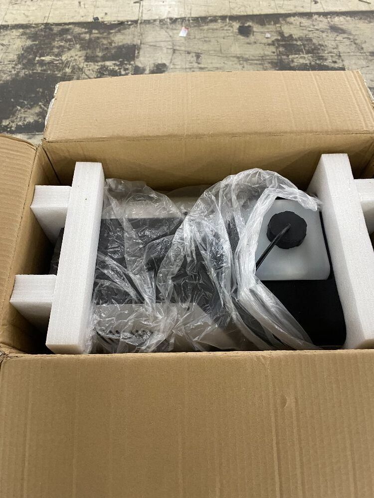 TCFUNDY Fog Machine with Lights, 1500W, RGB 9 LED Lights - Image 4 - Lot 459