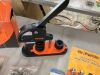 VEVOR 25mm Button Maker Machine, 0.98 in. Pin Press Kit with 500 Parts - Thumbnail 7