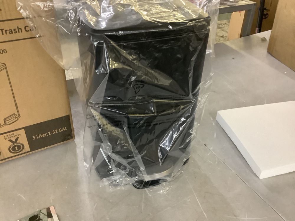 Innovaze 1.3 Gal. Rectangular Matte Black Step-On Trash Can with Lid and Inner Bucket - Image 3 - Lot 643JF