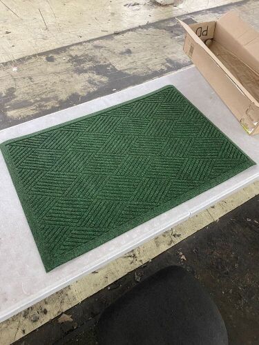 Green Outdoor Door Mat 2' x 3' - Lot 741