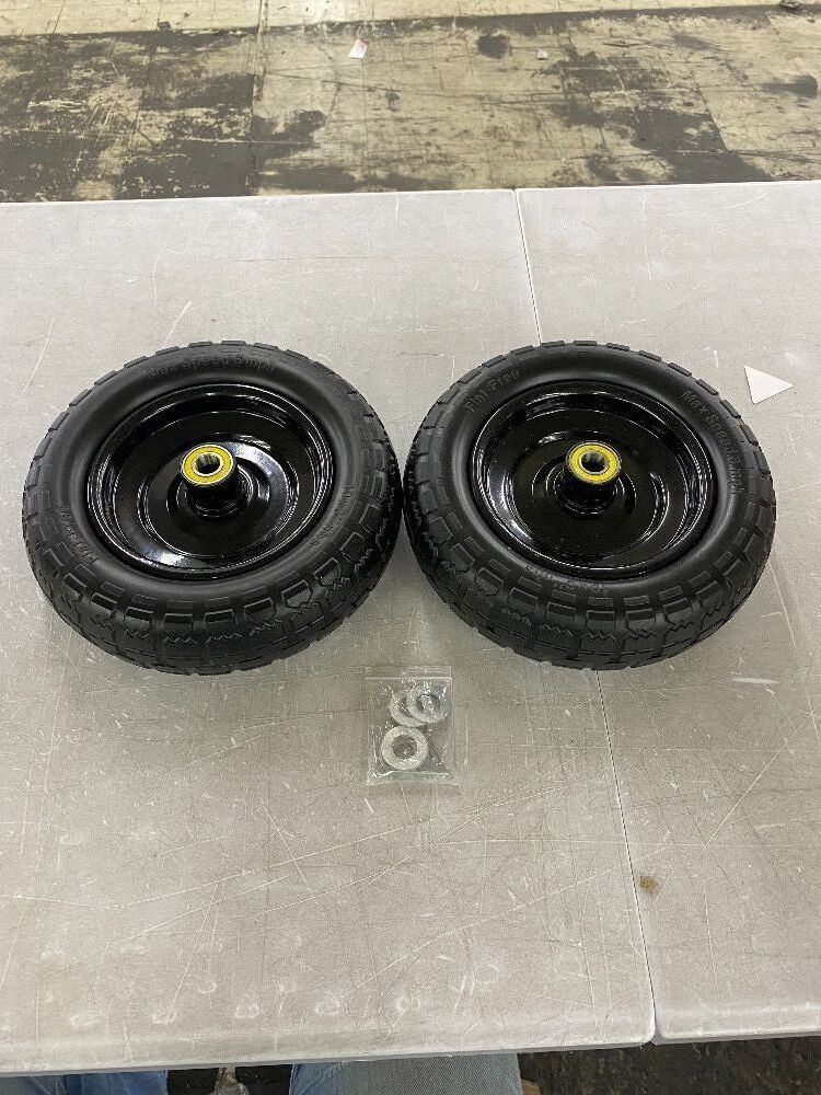 Flat Free Tires 10x3" nhs, Set of 2 - Image 1 - Lot 746