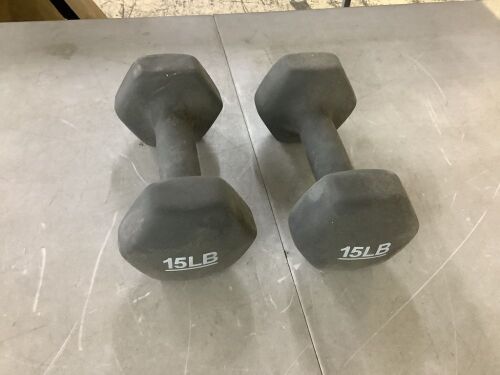 Set of 15lb Dumbbells - Lot 756JF