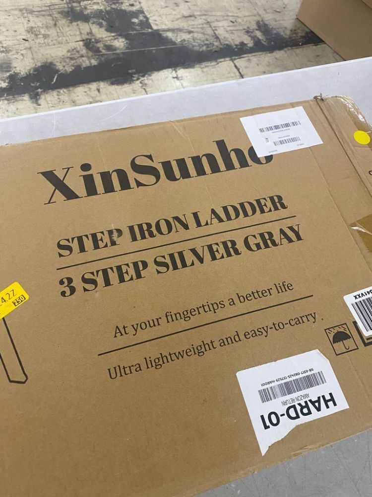 Iron Step Ladder 3 Step - Image 4 - Lot 415