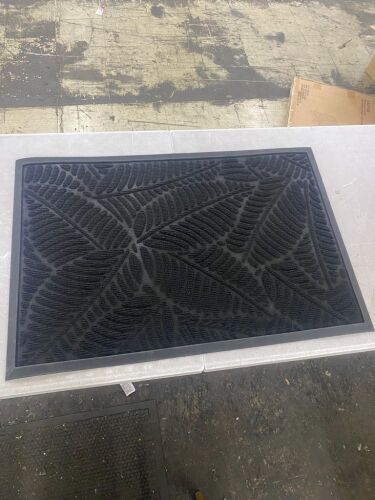 Outdoor Door Mat 2' x 3' - Lot 491