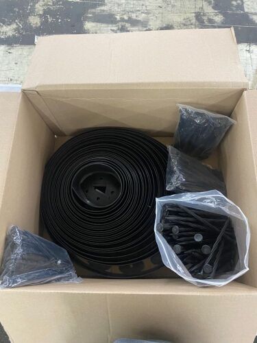 Landsccape Edging Border with Stakes - Lot 506