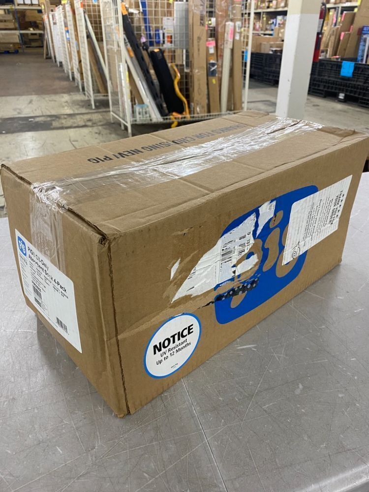 PIG Oil-Only Absorbent Sock, 4 Pack - Image 3 - Lot 503