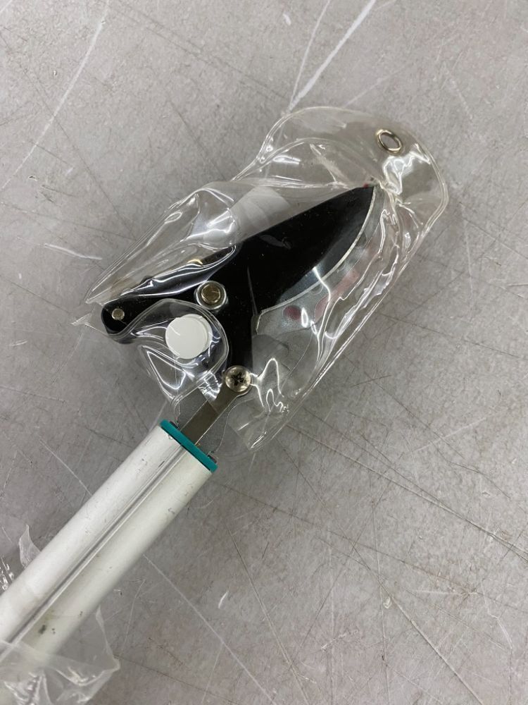 GARTOL Pole Pruner, 4.2 FT - Image 4 - Lot 499