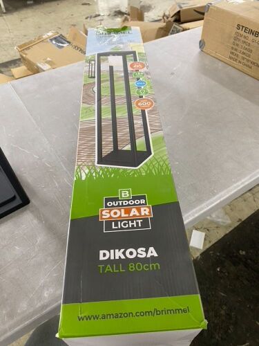 Solar Floor Lamp - Slightly Bent, Broken Stake - Lot 511
