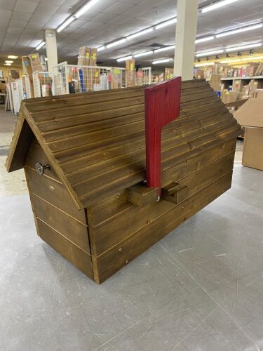 Large Wooden Mailbox - Lot 516