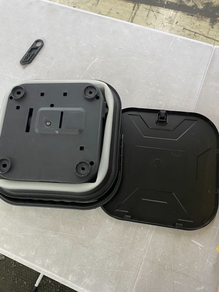 Portable Electric Pressure Washer with 12L Tank - Image 5 - Lot 589