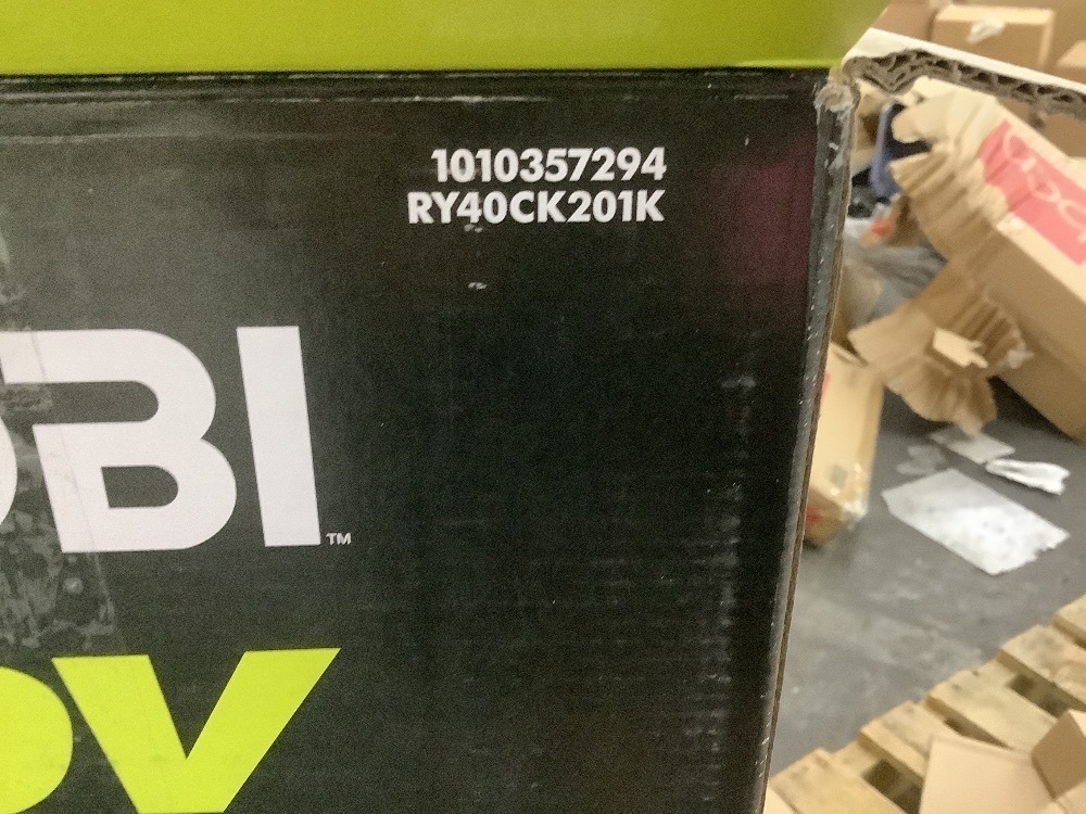 RYOBI 40V Cordless Attachment Capable 15" String Trimmer & 550 CFM 120 MPH Blower Combo Kit with 4.0 Ah Battery & Charger - Image 8 - Lot 37JF