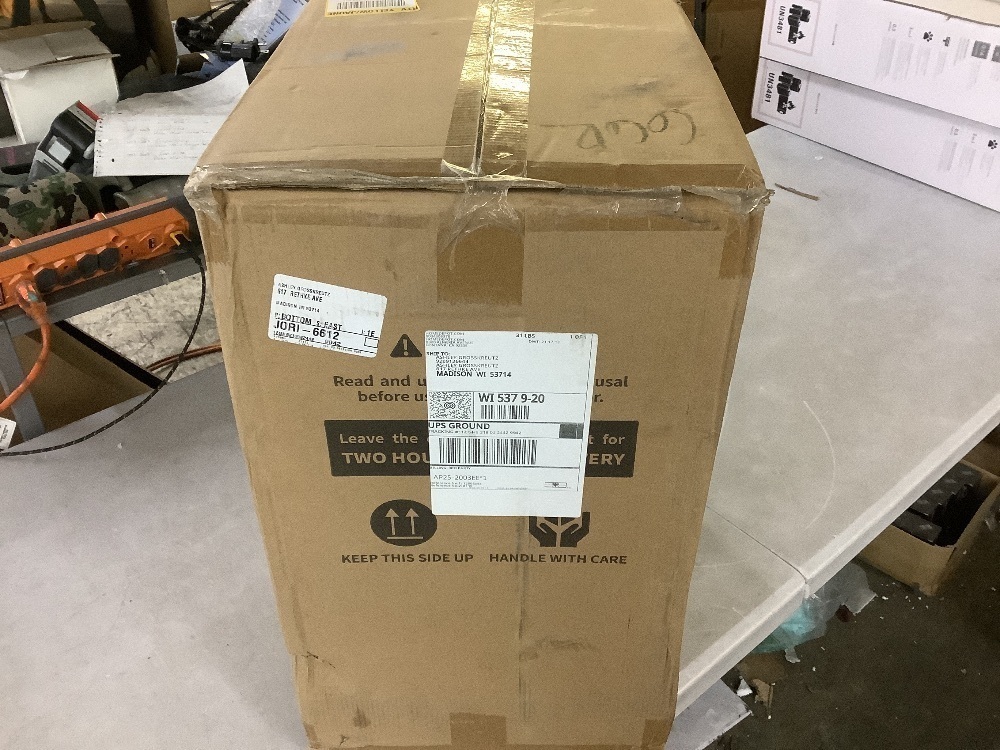 50 pt. 4,500 sq. ft. Dehumidifier in White with Drain Hose and Bucket, Auto Defrost, Low Noise - Image 4 - Lot 95JF