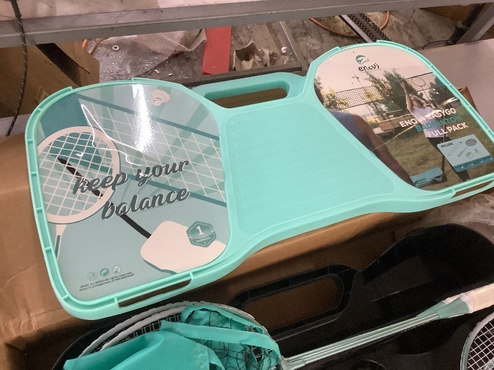 EasyGo Badminton Set with Net, 4 Racket, 4 Birdies, Portable Storage Box - Image 4 - Lot 229