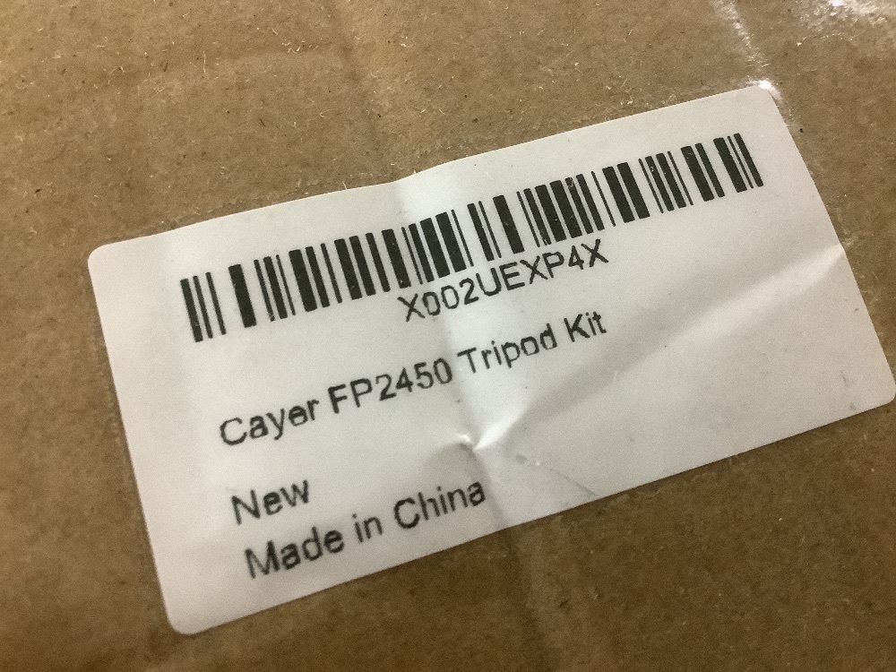 Cayer 75" Aluminum Fluid Head Tripod for DSLR Camera, Camcorder, Load Capacity up to 13.2 Pounds - Image 5 - Lot 230