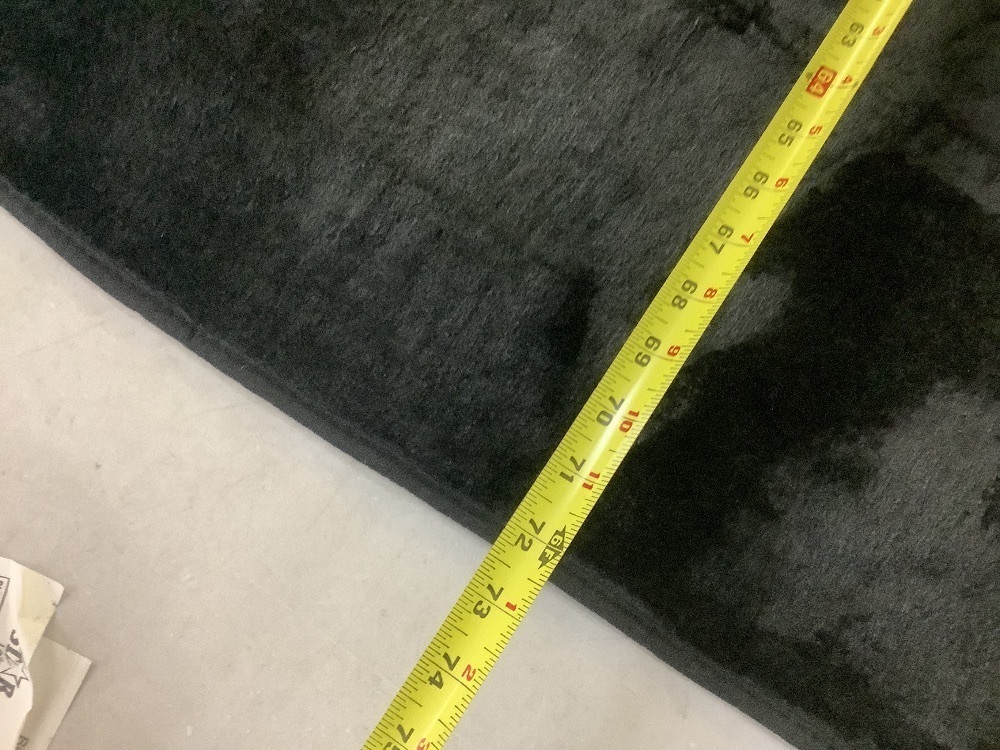 Runner Rug 2' x 6' - Image 4 - Lot 327