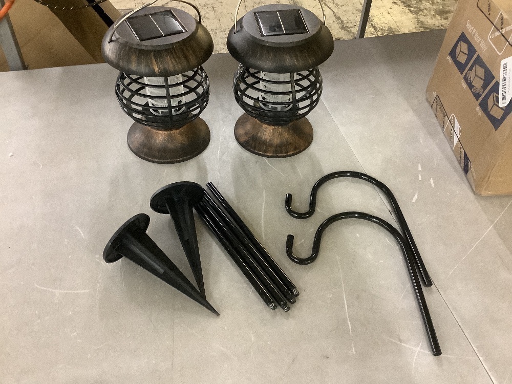 Qualirey Solar Bug Zapper Lamp, Antique Bronze, 2 Pcs - Image 2 - Lot 335