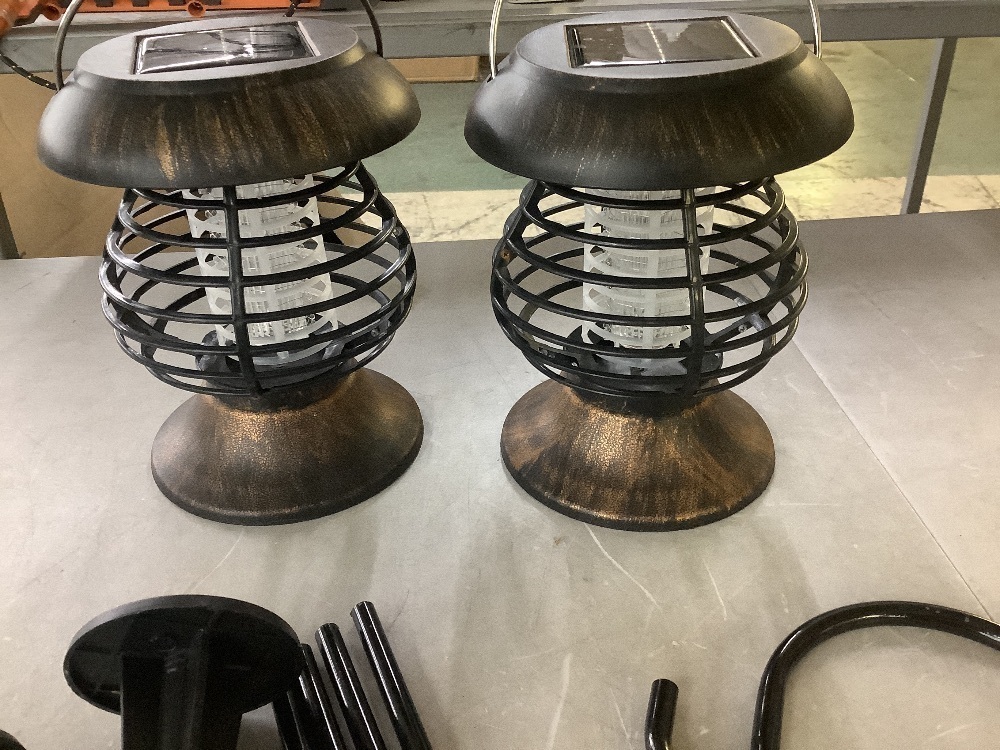 Qualirey Solar Bug Zapper Lamp, Antique Bronze, 2 Pcs - Image 4 - Lot 335