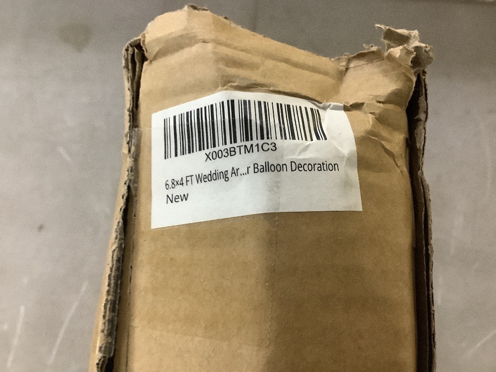 6.8×4 FT Rectangular Metal Arch Backdrop Stand and Support Feet Base - Image 6 - Lot 622