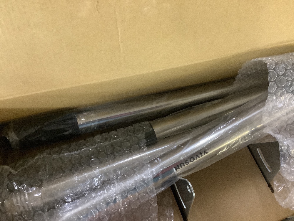 VIVOSUN 70 in. Stainless Steel Handle Steel Metal Rake - Image 3 - Lot 635JF