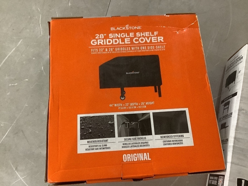 Lot of (2) Blackstone 28” Single Shelf Griddle Cover, 600D Polyester, Black - Image 5 - Lot 722JF