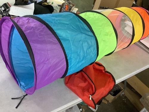 Collapsible Play Tunnel - Lot 523
