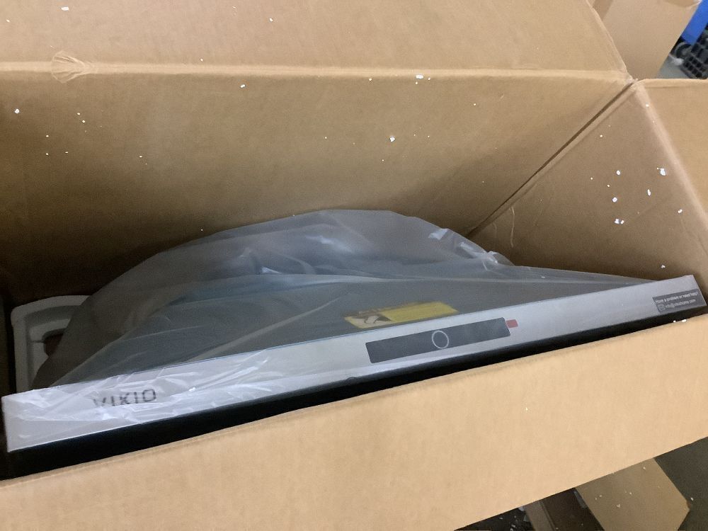 VIKIO 30 in. 500 CFM Convertible Wall Mount Range Hood in Stainless Steel with LED Lighting, Dishable filter and Touch Control - Image 6 - Lot 108JF