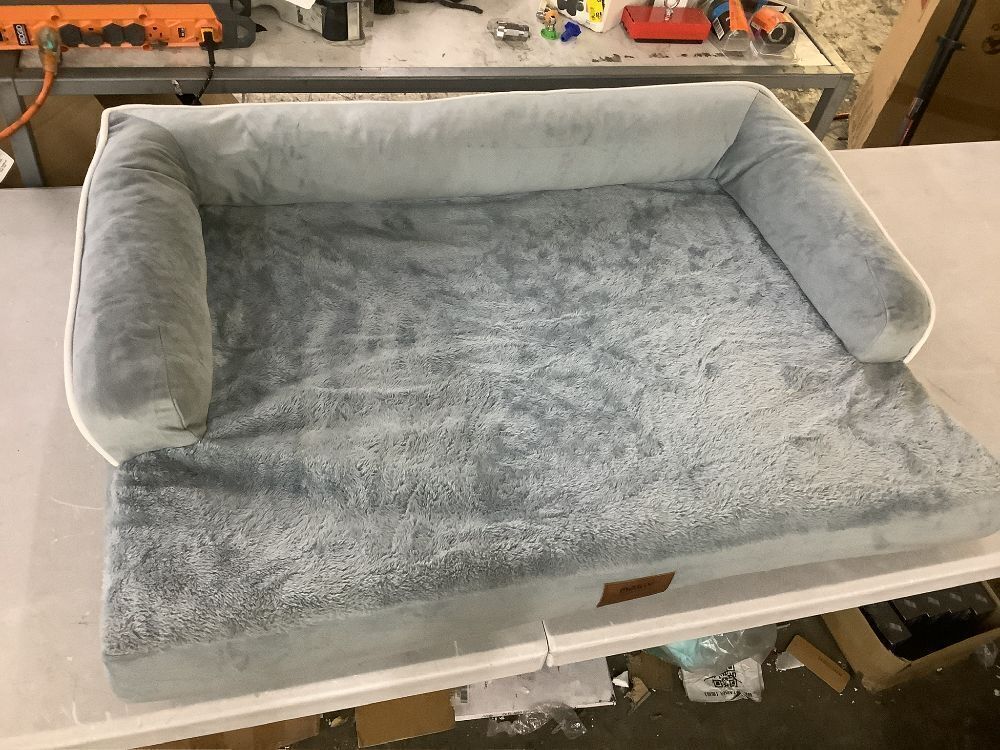 Mekiy Large Dog Orthopedic Bed - Image 2 - Lot 166