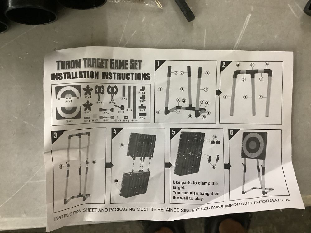 Throwing Bristle Target Game Set - Image 8 - Lot 172