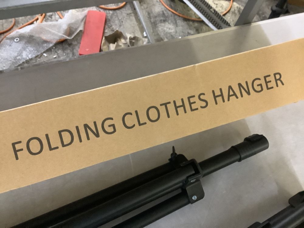 Adjustable Shopping Bag Display Rack - Image 6 - Lot 531