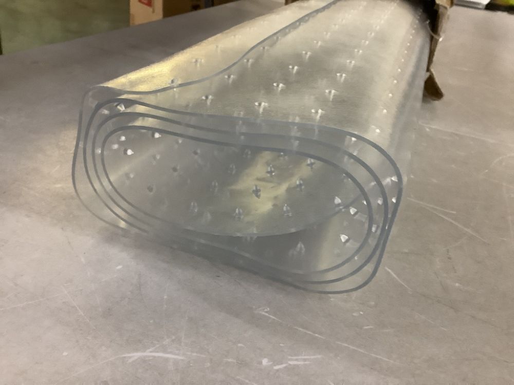Clear Office Chair Mat for Carpet - Image 2 - Lot 563