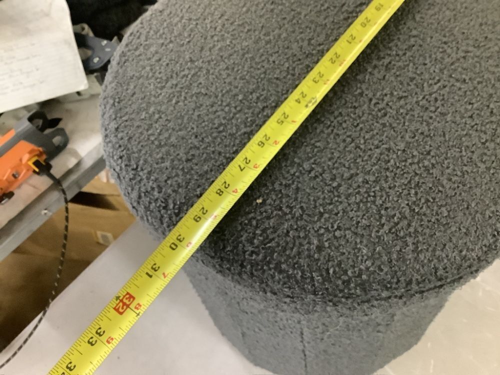 30.3" Collapsible Ottoman with Storage - Image 5 - Lot 569