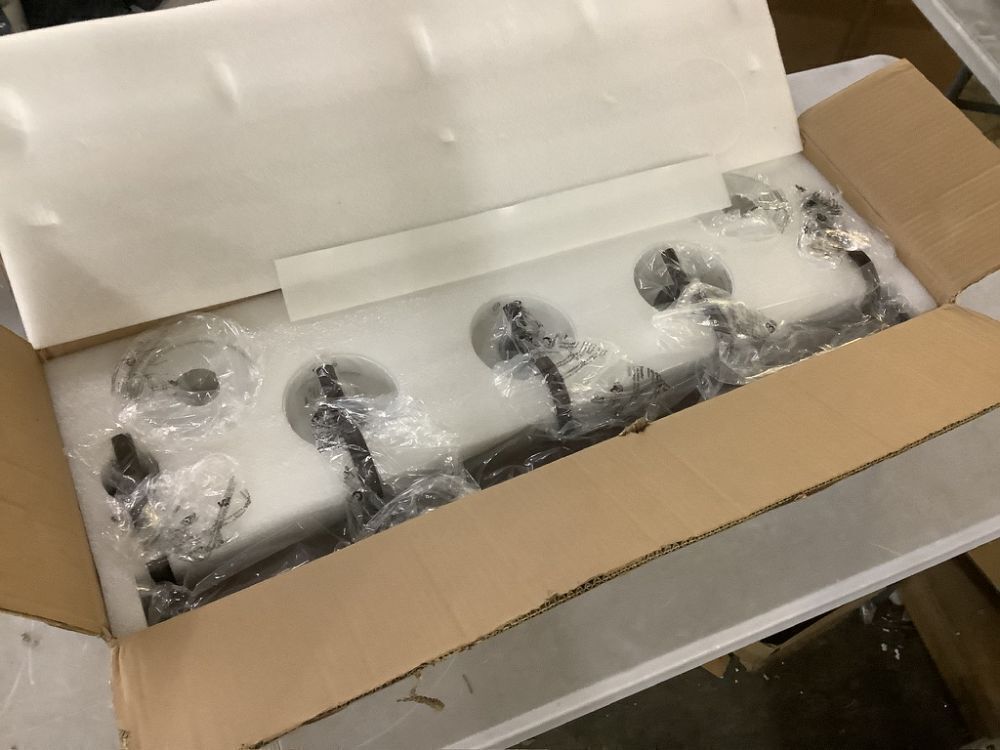 JAZAVA 5 Light Vanity Light Fixture with Milky White Frosted Shades - Image 2 - Lot 573