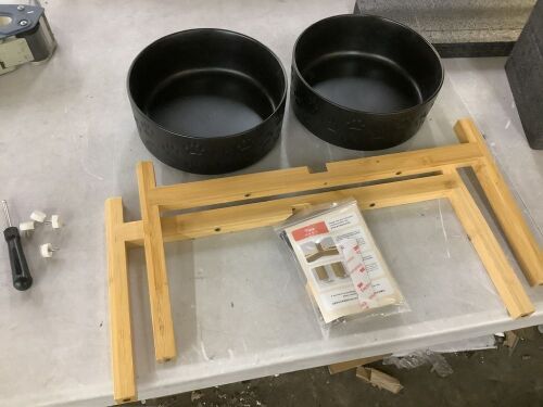 Elevated Pet Bowls - Lot 578