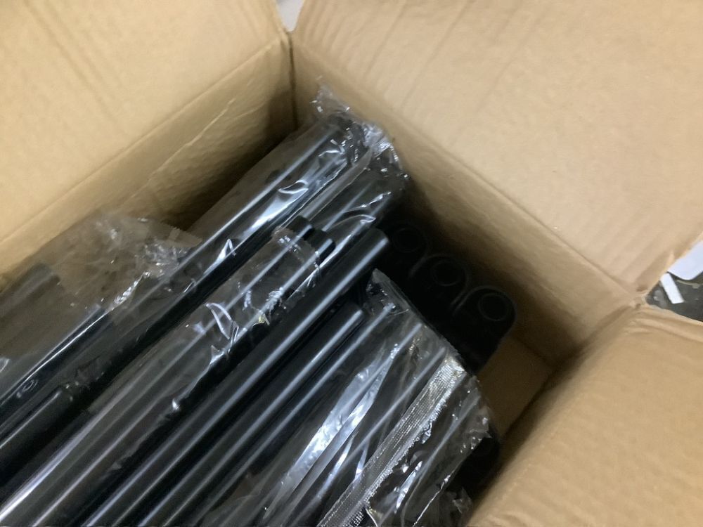 CASAMAYA Portable Clothes Rack, 80.7 Inch Extra Large Capacity - Image 4 - Lot 580