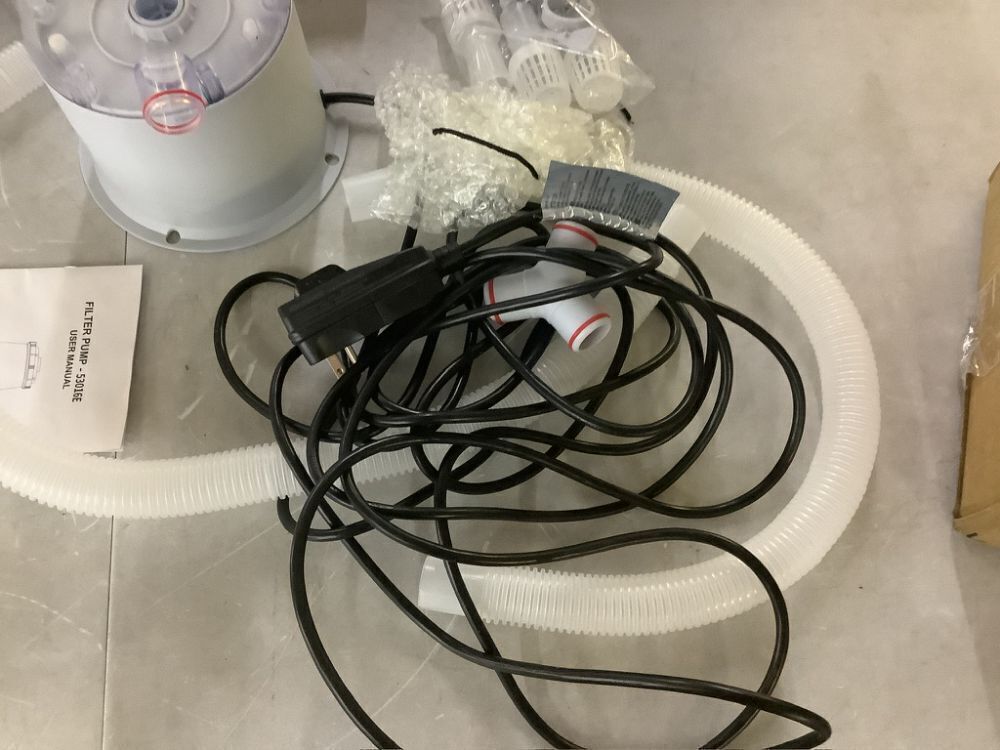 Clear Cartridge Filter Pump - Image 3 - Lot 671