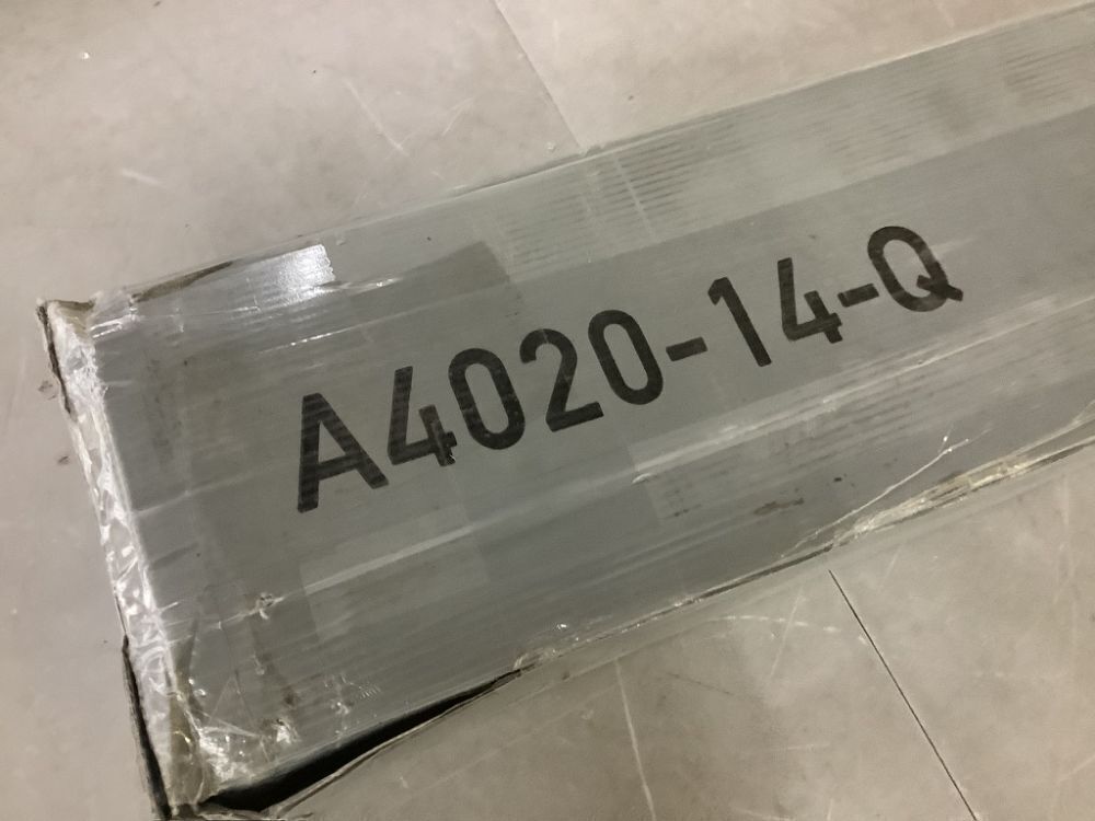 Queen Size Metal Bed Frame 14" - Image 3 - Lot 676