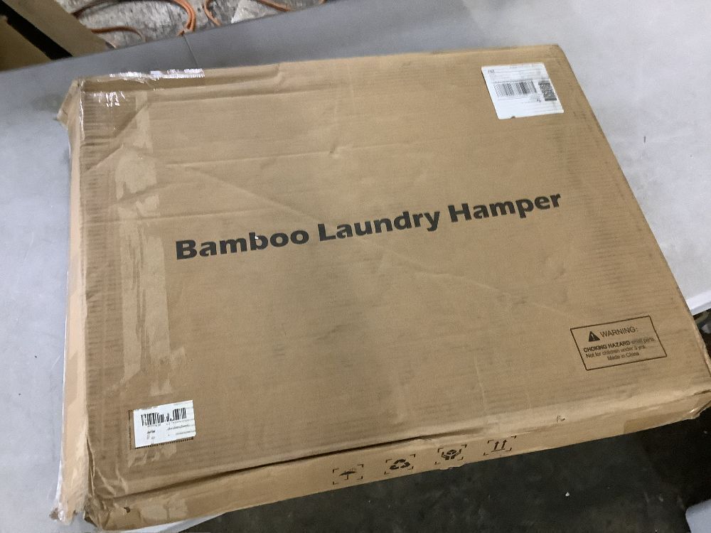 Bamboo Laundry Hamper with Lid - Image 2 - Lot 678