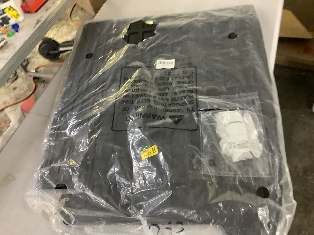 Rongtaod Cargo Liner Trunk Mat for 2024-2025 Toyota Grand Highlander - Image 2 - Lot 766