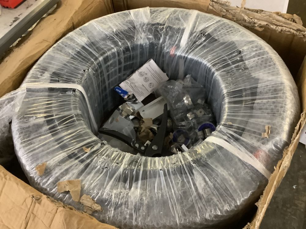 Compressed Air Piping System, 3/4" x 200' Black HDPE Pipe, Aluminum Wall Outlet Blocks, Rapid Air Compressor System Accessories and Air Line Kit - Image 3 - Lot 81