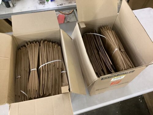 Lot of The Home Depot 30 Gal. Paper Lawn and Leaf Bags - Lot 476JF